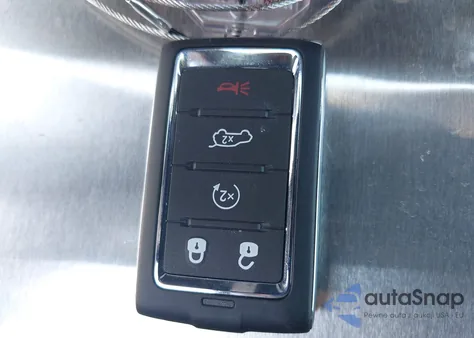 2025 Jeep Wagoneer Carbide 4X4 from USA, damaged, VIN 1C4SJVBP1SS541076